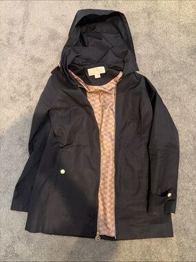 MICHAEL Michael Kors Black Hooded Light Rain Coat with MK Lining